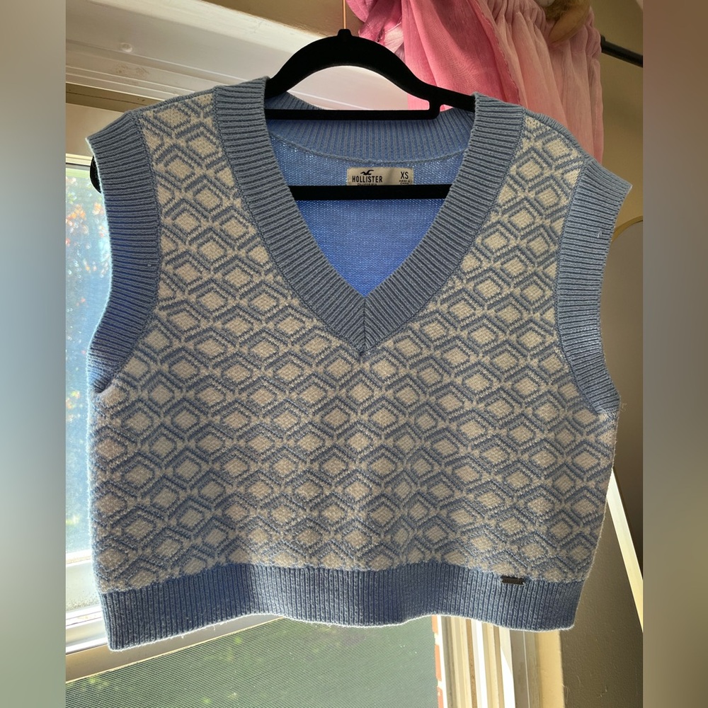 Hollister Blue Patterned Sleeveless Sweater Vest